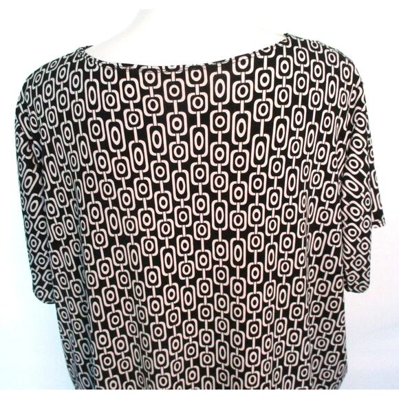 Worthington Women's Plus Short Sleeve Black & White Stretch Shirt Size 2X - Picture 6 of 10